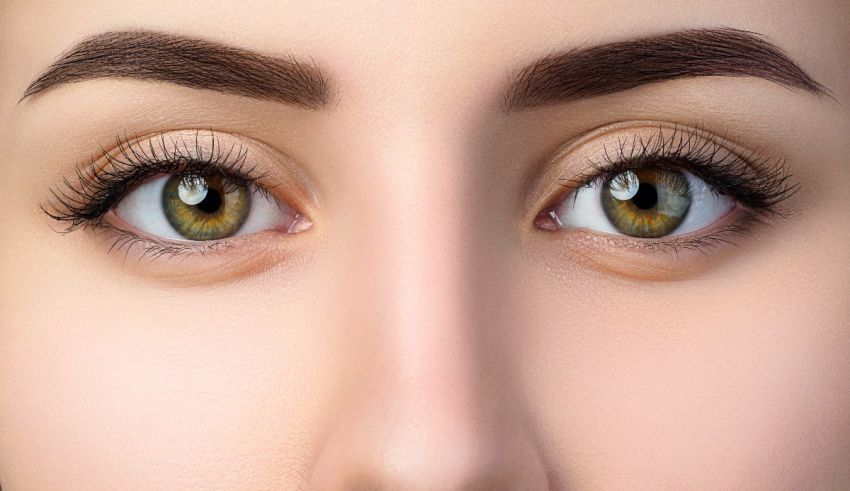 A close up of a woman's eyes.